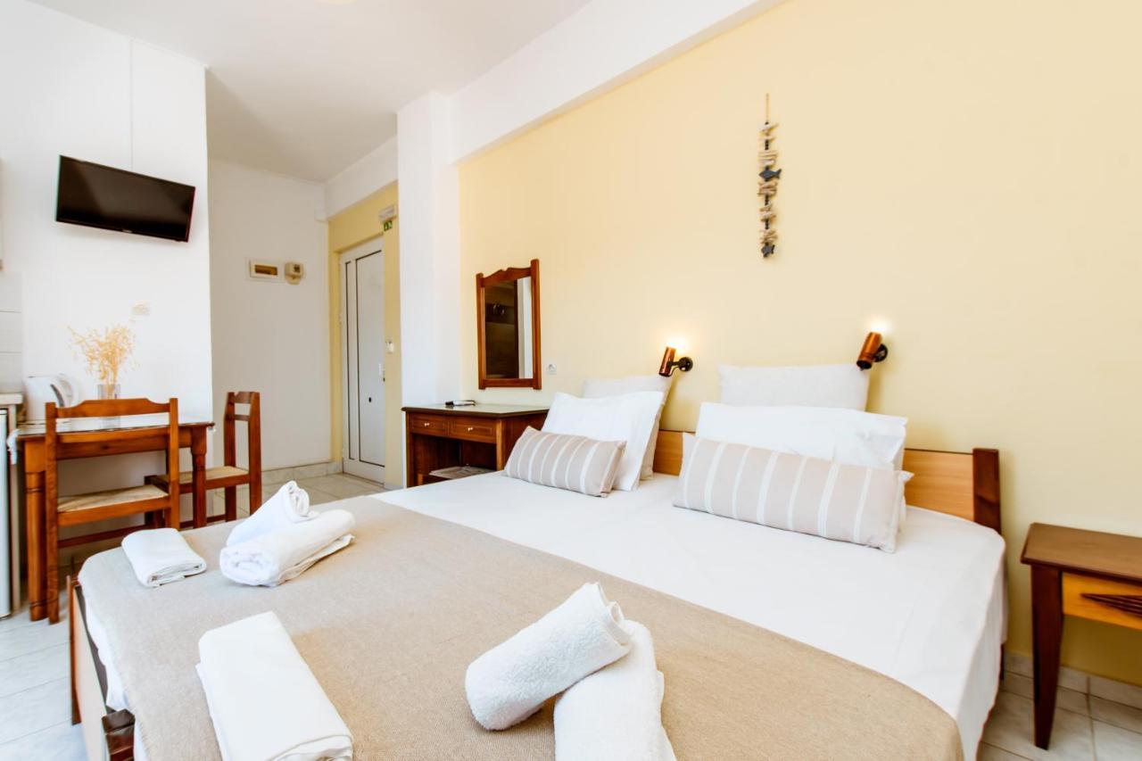 Koulouris Apartments & Studios *