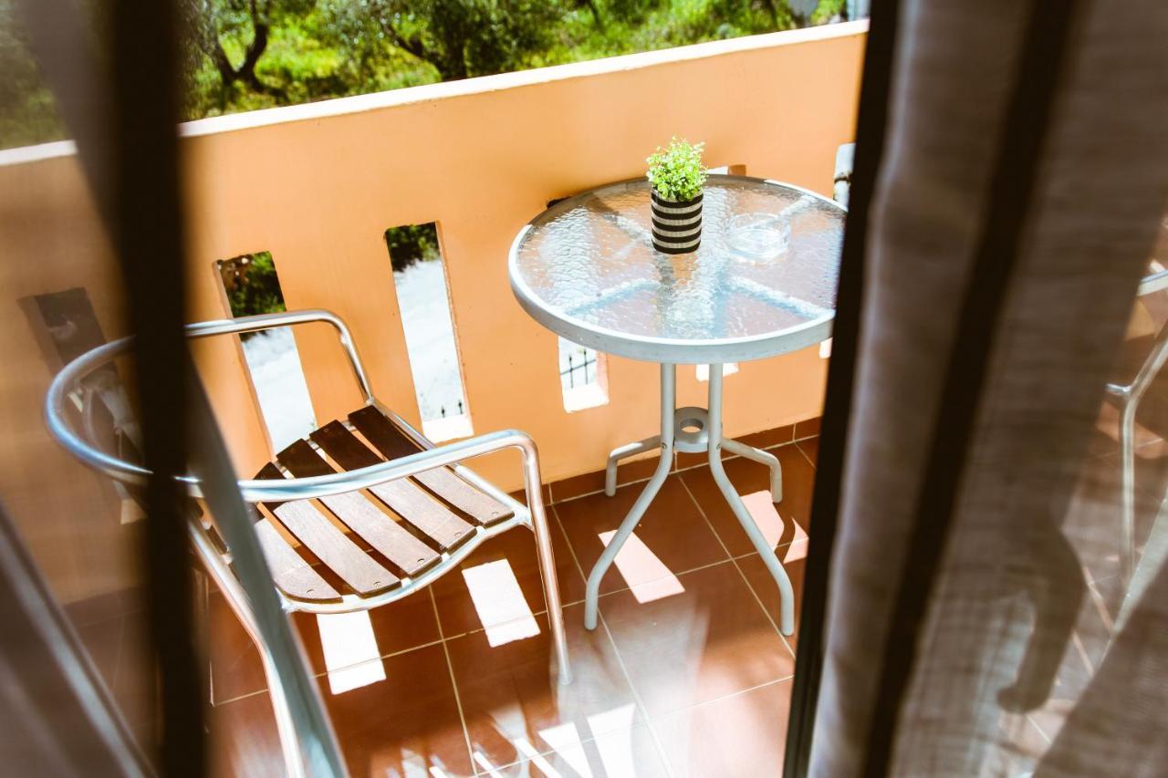 Koulouris Apartments & Studios Country house