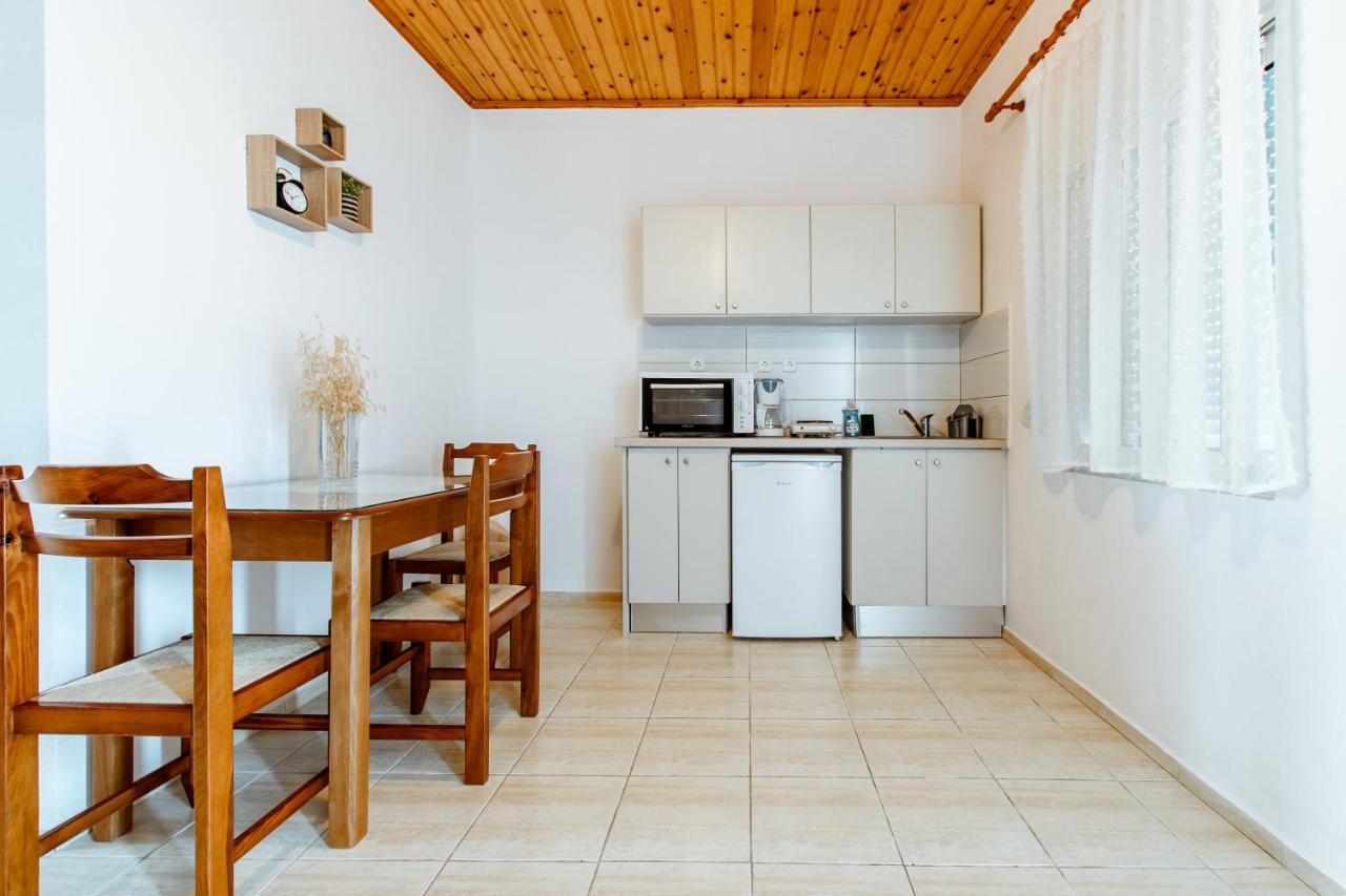 Koulouris Apartments & Studios Landhaus Kalyves