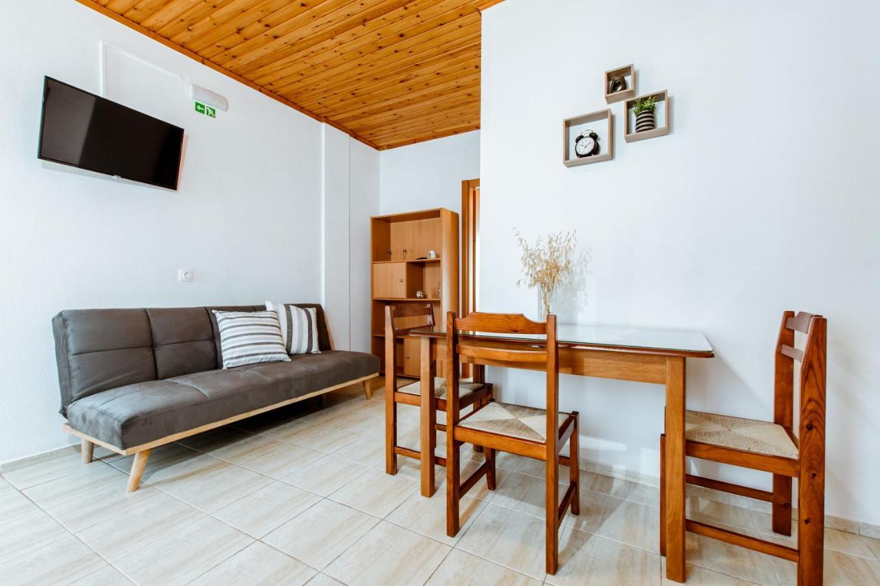 Landhaus Koulouris Apartments & Studios