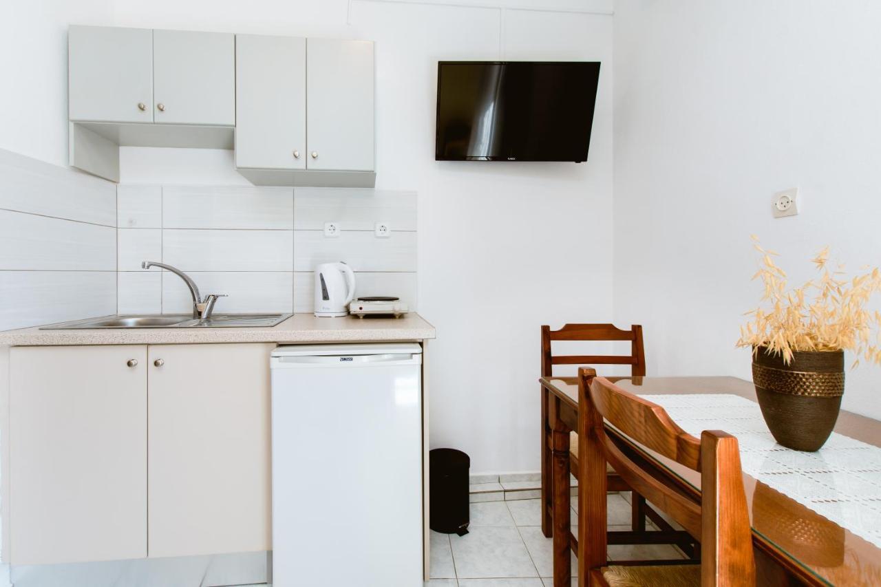 Landhaus Koulouris Apartments & Studios Kalyves
