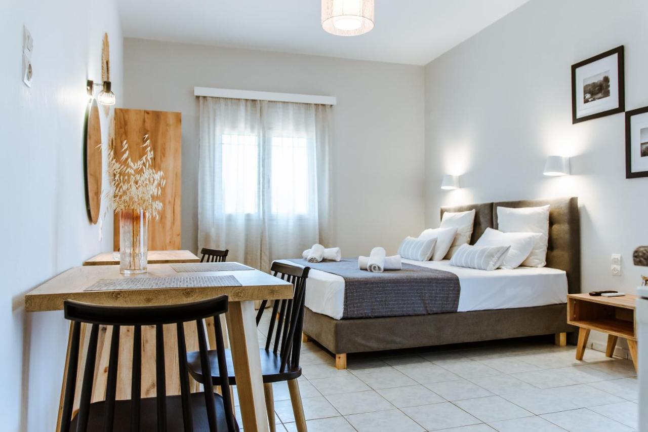 Koulouris Apartments & Studios *