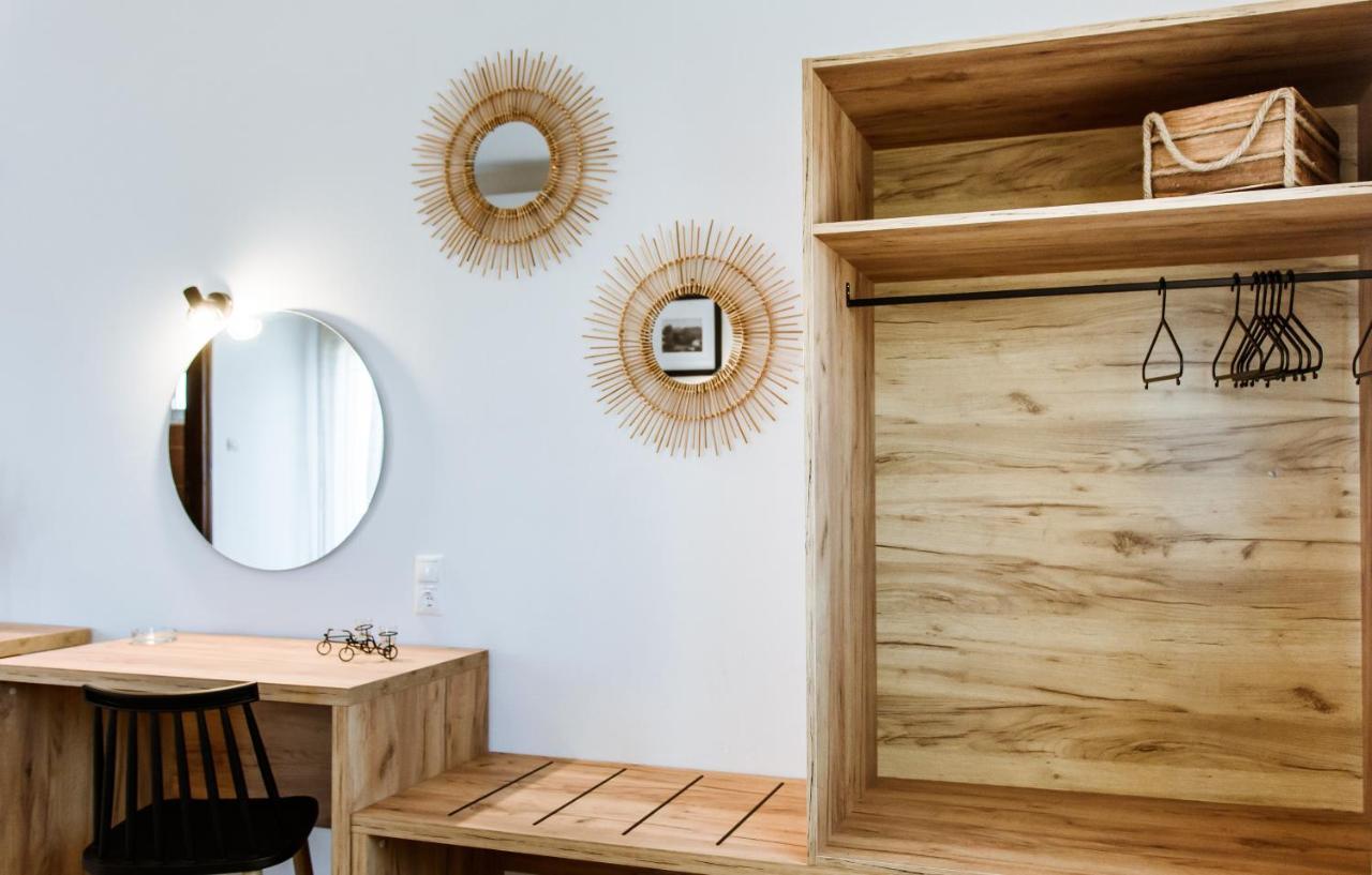 Koulouris Apartments & Studios Landhaus
